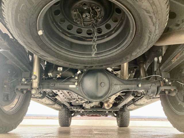 TOYOTA HILUX 4WD 2021