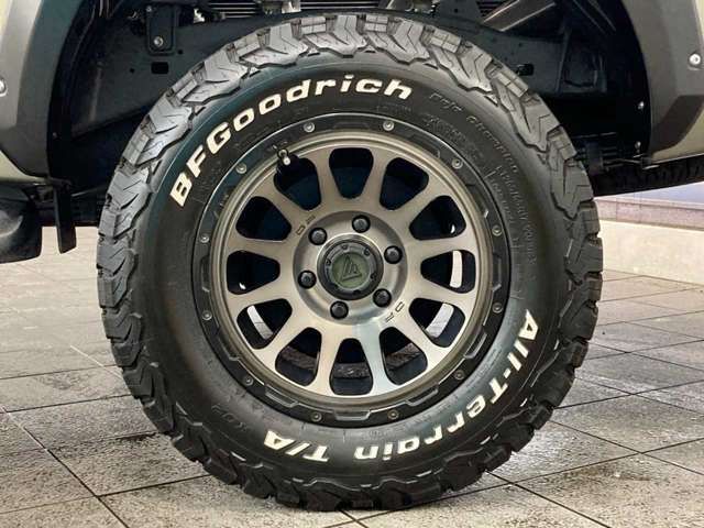 TOYOTA HILUX 4WD 2021