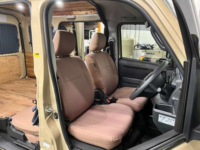 DAIHATSU HIJET CARGO 4WD 2023