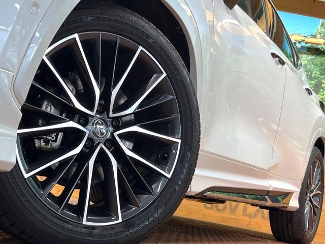 TOYOTA LEXUS NX350h 2024