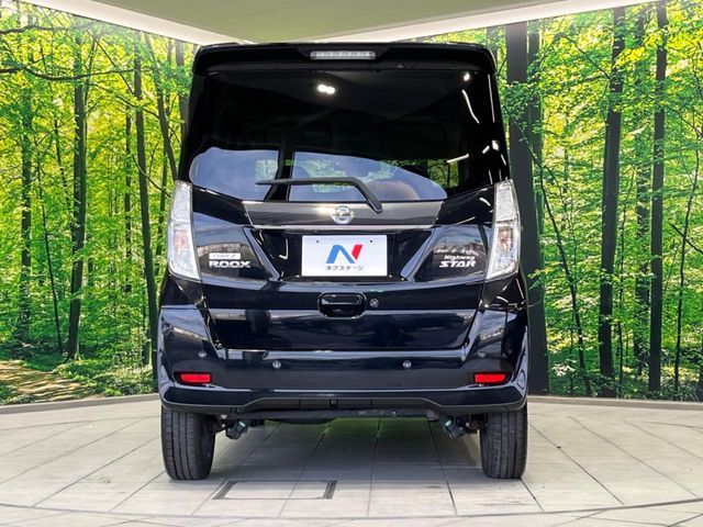 NISSAN DAYZ ROOX 2018