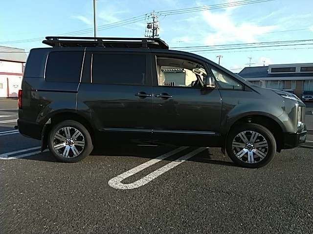 MITSUBISHI DELICA D:5 4WD 2025