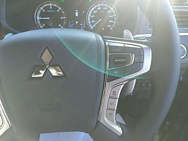 MITSUBISHI DELICA D:5 4WD 2025