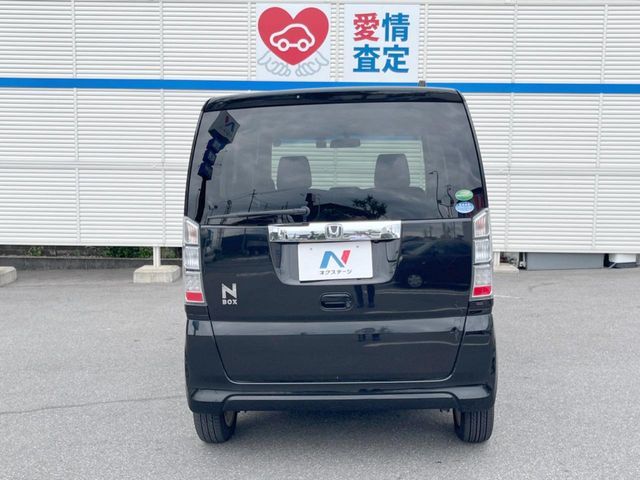HONDA N BOX 2015