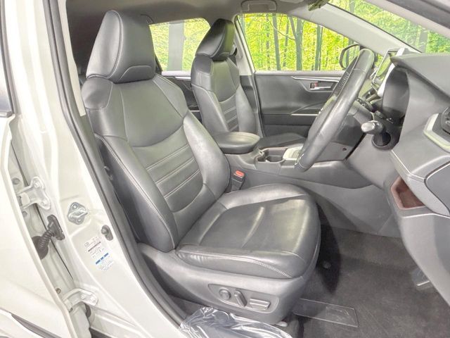 TOYOTA RAV4 4WD 2019