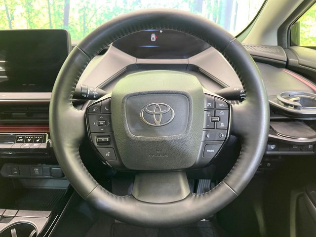 TOYOTA PRIUS 2023