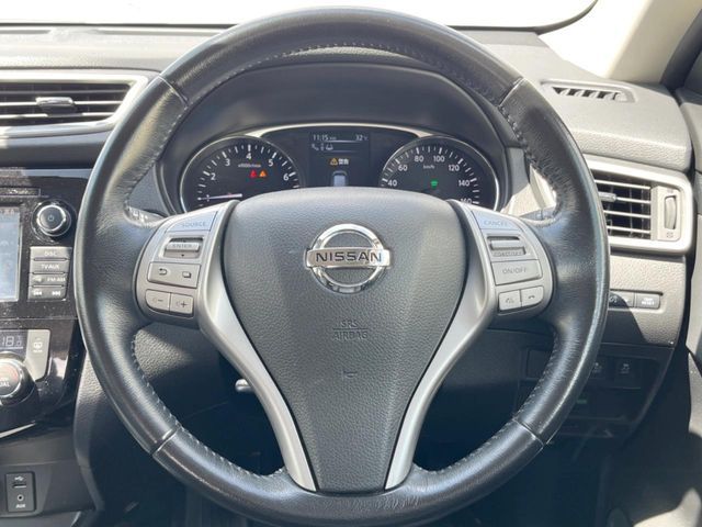 NISSAN X-TRAIL HYBRID 2WD 2015