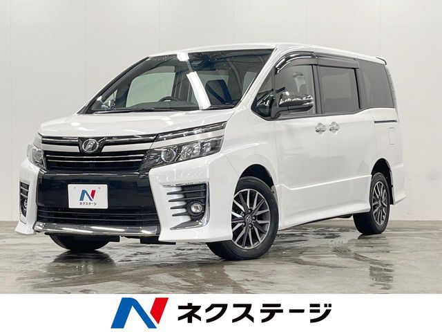 TOYOTA VOXY 4WD 2016