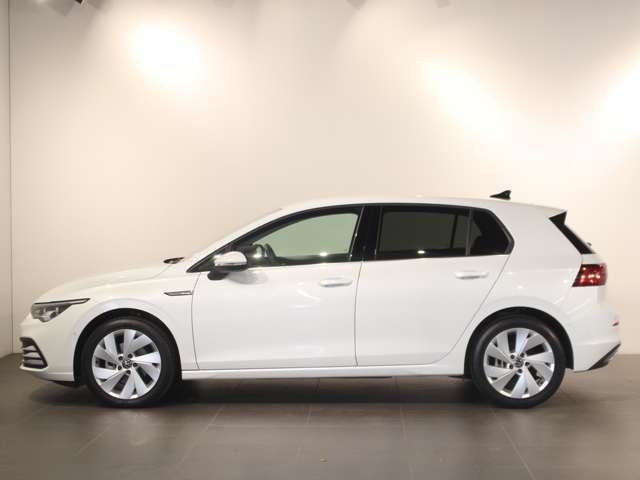 VOLKSWAGEN VOLKSWAGEN GOLF 2022