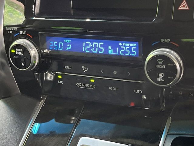 TOYOTA ALPHARD 4WD 2015