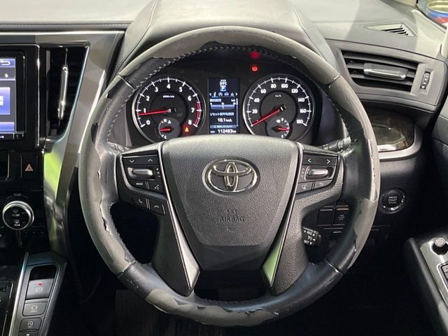 TOYOTA ALPHARD 4WD 2015