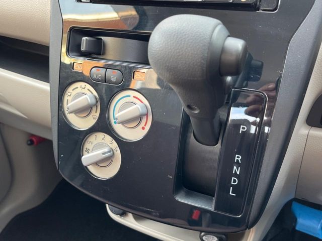 MITSUBISHI eK WAGON 2016