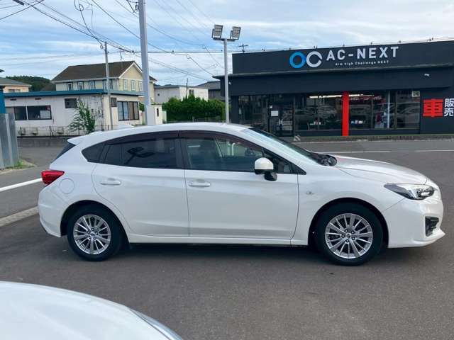 SUBARU IMPREZA SPORT 2017