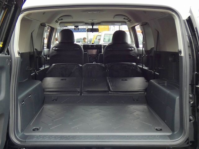 TOYOTA FJ CRUISER 4WD 2011