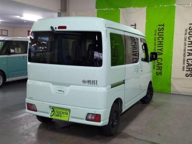 DAIHATSU HIJET CARGO 2022