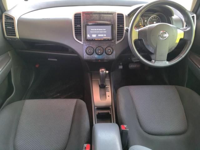 NISSAN WINGROAD 2012