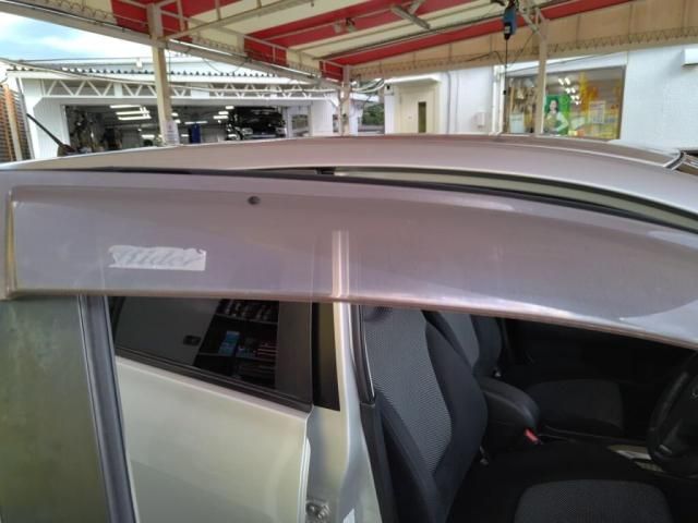 NISSAN WINGROAD 2012