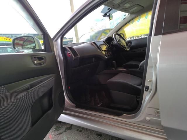 NISSAN WINGROAD 2012