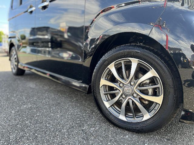 HONDA N BOX CUSTOM 2022