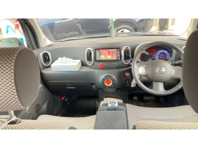 NISSAN CUBE 2011