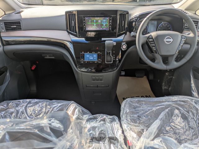 NISSAN ELGRAND 2025
