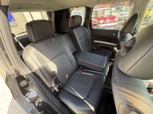 NISSAN X-TRAIL 4WD 2010