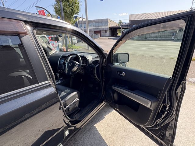 NISSAN X-TRAIL 4WD 2010