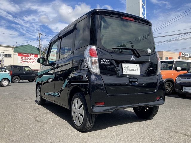 MITSUBISHI eK SPACE 2017