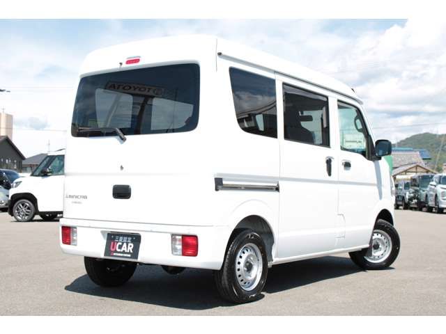MITSUBISHI MINICAB van 2025