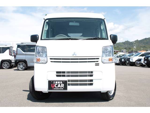MITSUBISHI MINICAB van 2025