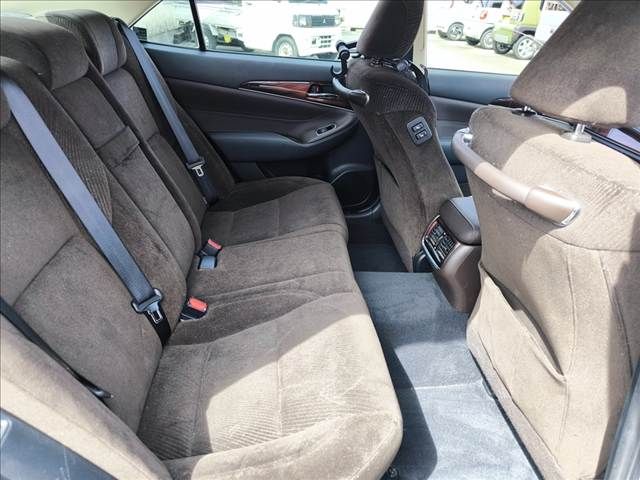 TOYOTA CROWN sedan hybrid 2013