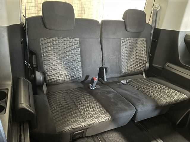 MITSUBISHI DELICA D:5 4WD 2019