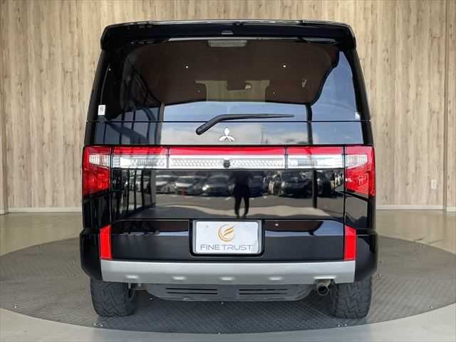 MITSUBISHI DELICA D:5 4WD 2019