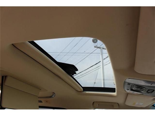 TOYOTA ALPHARD hybrid 4WD 2015