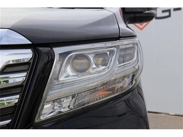 TOYOTA ALPHARD hybrid 4WD 2015