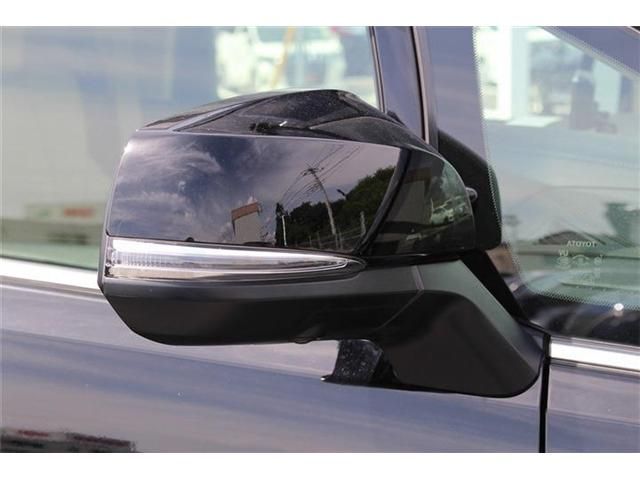 TOYOTA ALPHARD hybrid 4WD 2015