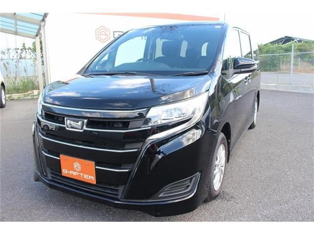 TOYOTA NOAH 2020