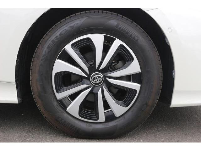 TOYOTA PRIUS PHV 2017