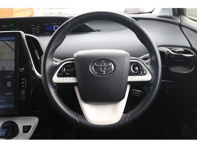 TOYOTA PRIUS PHV 2017