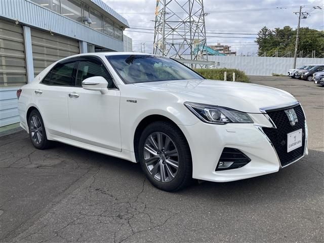 TOYOTA CROWN sedan hybrid 4WD 2015
