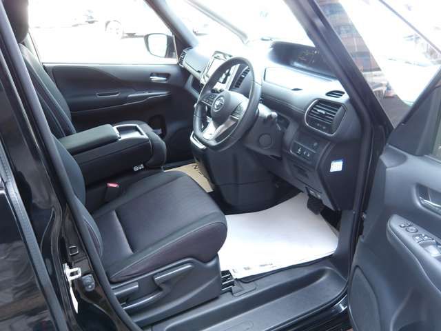 NISSAN SERENA  S-HYBRID 4WD 2019