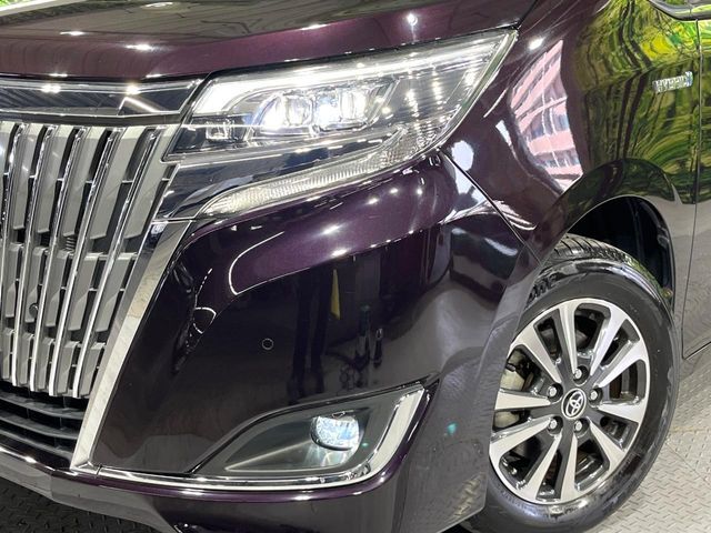 TOYOTA ESQUIRE HYBRID 2019