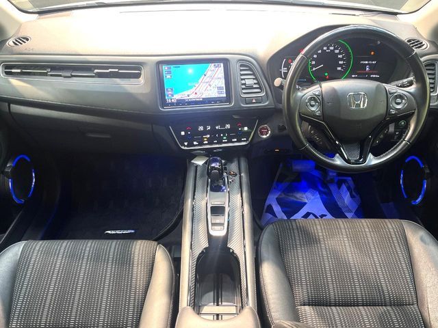 HONDA VEZEL HYBRID 2016
