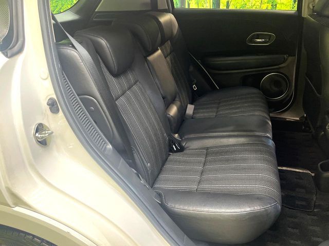 HONDA VEZEL HYBRID 2016