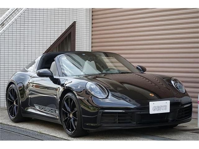 PORSCHE PORSCHE 911 2023