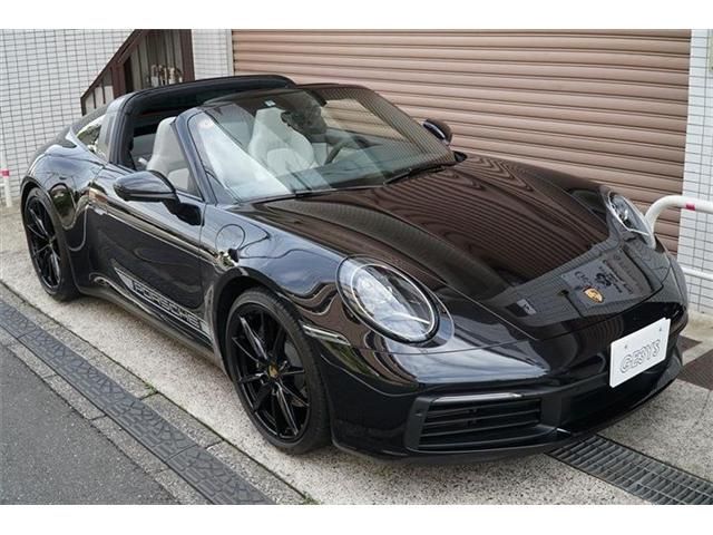 PORSCHE PORSCHE 911 2023