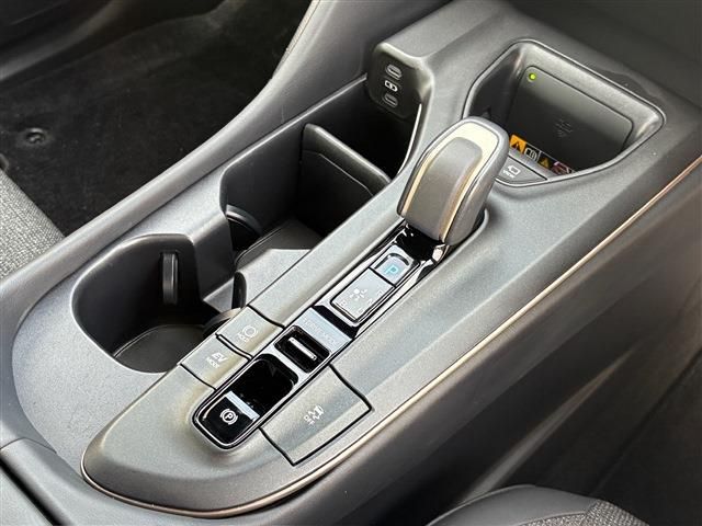 TOYOTA CROWN CROSSOVER 2022