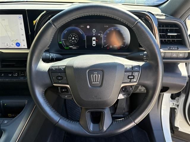 TOYOTA CROWN CROSSOVER 2023