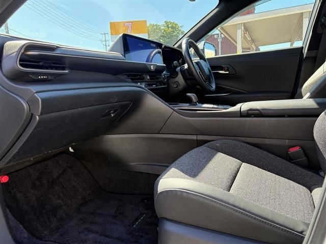 TOYOTA CROWN CROSSOVER 2023