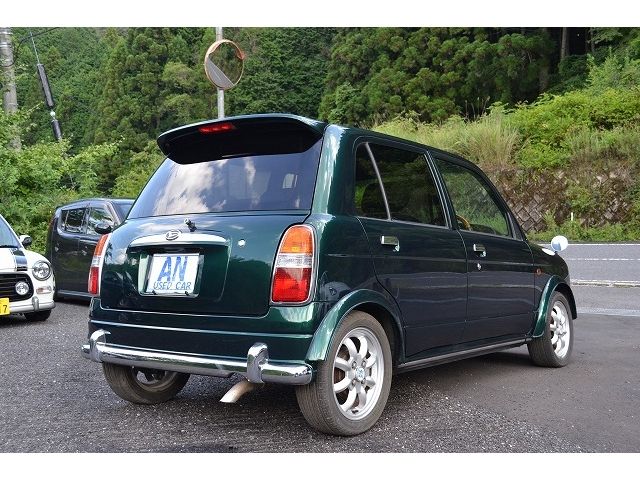 DAIHATSU MIRA GINO 2003